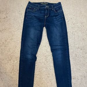 Arizona Blue Jeans